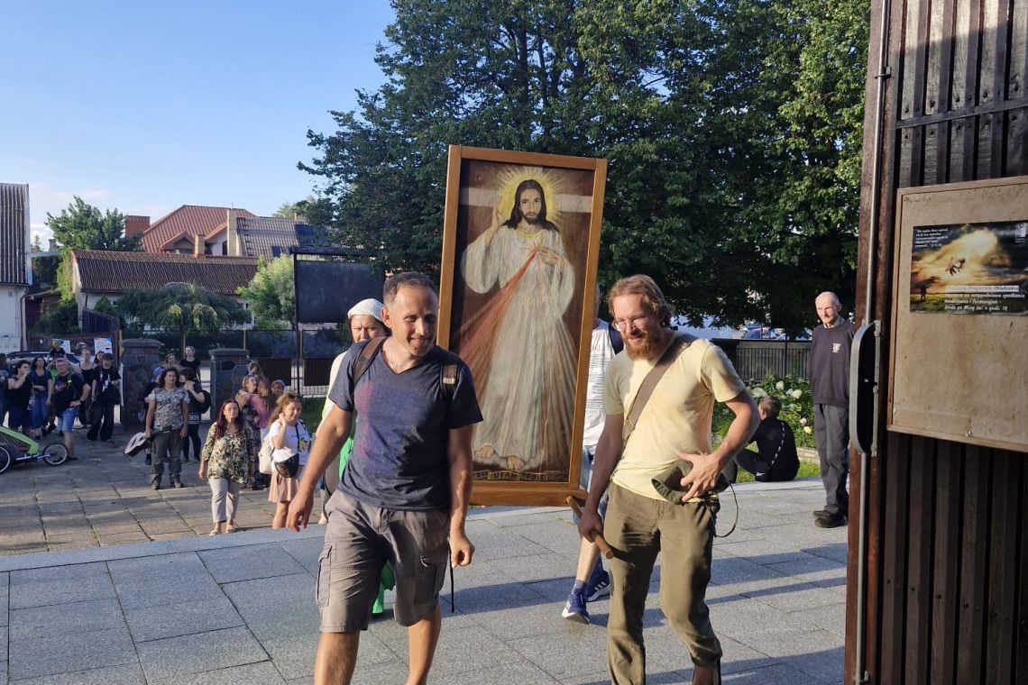 Pielgrzymka Młodzieży i Rodzin Różnych Grup i Kultur w Wasilkowie